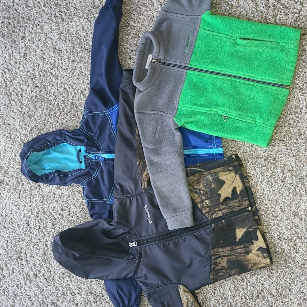 4t columbia zipups